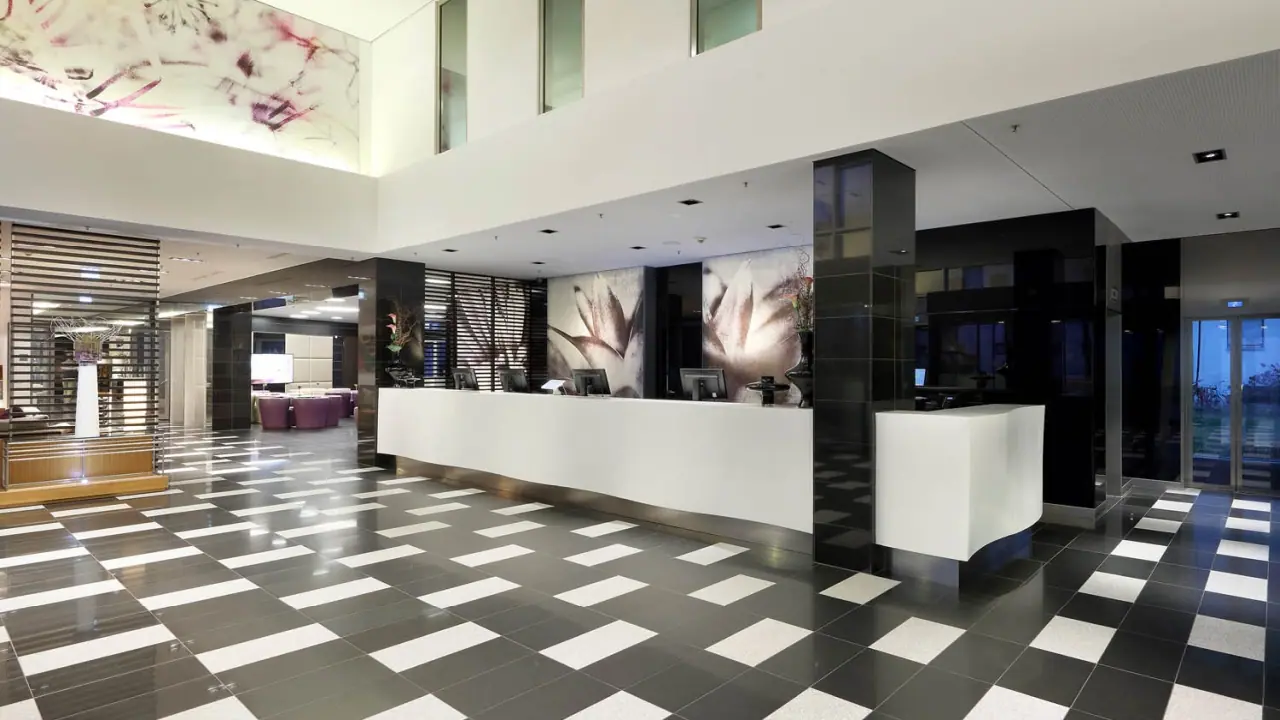 Eurostars Grand Central